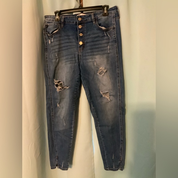 KanCan Dark Wash Distressed Jeans - Picture 1 of 4